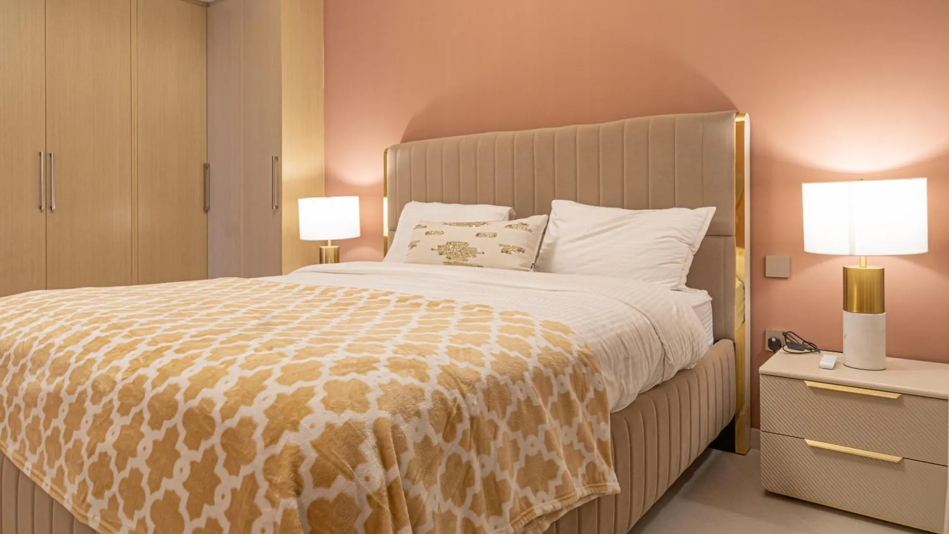 First Class 2Br With Full Burj Khalifa View دبي شقة
